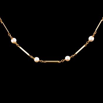 A cultured pearl necklace with Swedish import mark.