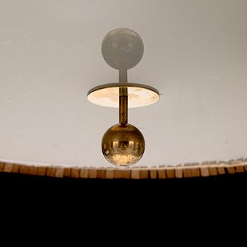 Paavo Tynell, kattovalaisin, malli 1968, Taito 1900-luvun puoliväli.