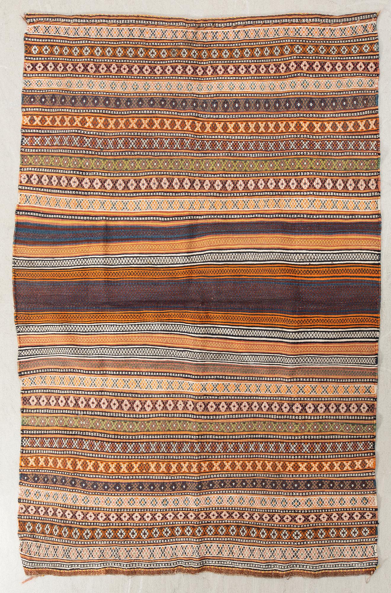 Vävnad Jajim Kashgai semiantik/antik ca 170x119 cm.