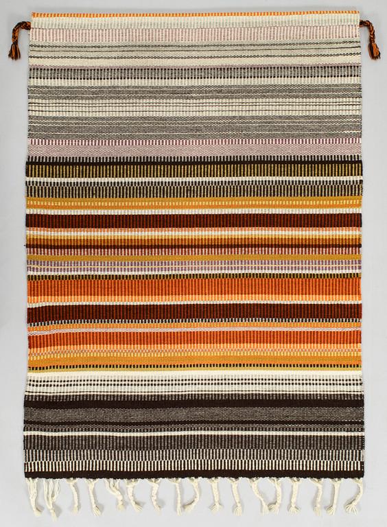 Elsa Montell-Saanio, rana / väggbonad, "Lägereld" Finland. Ca 120 x 88 cm.