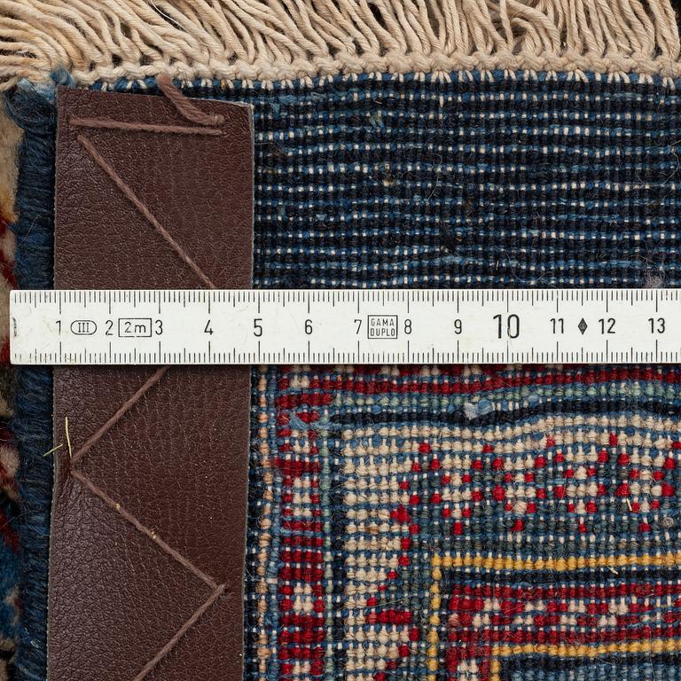 Matta, Serabend, ca 410 x 314 cm.