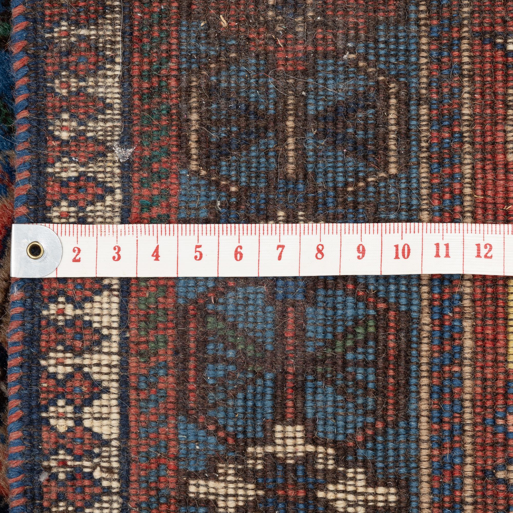 A Yallameh runner, c. 270 x 85 cm.