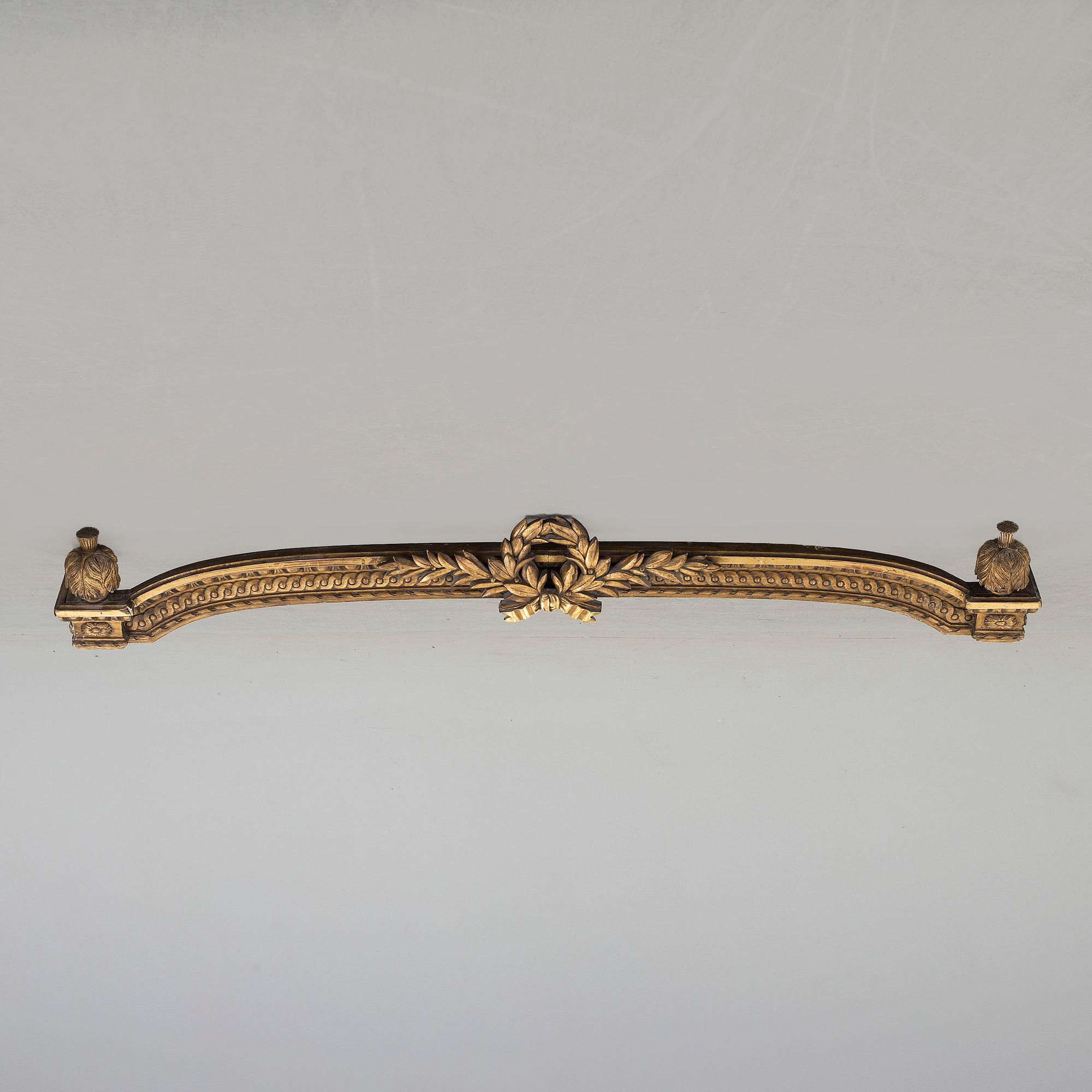 KORNISHER, ett par, Louis XVI-stil, Frankrike, omkring 1900.
