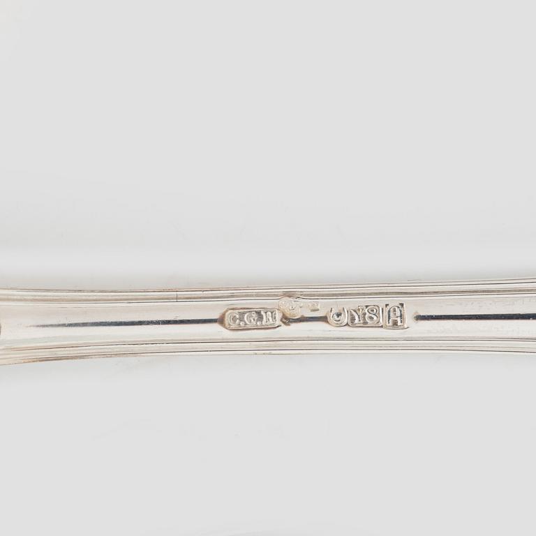 Bestickservis, silver, 112 delar, "Olga", mestadels GAB, Stockholm, 1956-1993.