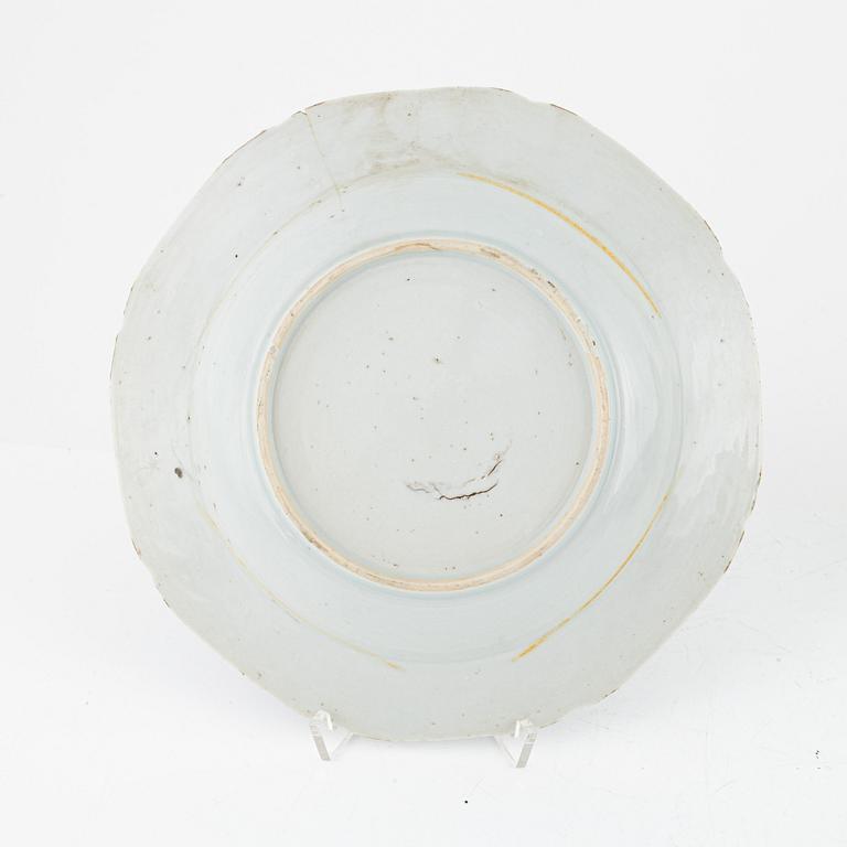 Nine porcelain pieces, China, Qing dynasty, 18th-19th century.