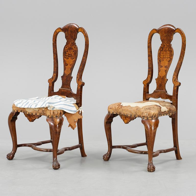 STOLAR, ett par, senbarock, 1700-tal.