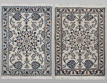 Mattor, ett par, Nain, silkesinslag, ca. 80 x 60 cm & ca. 83 x 58 cm.