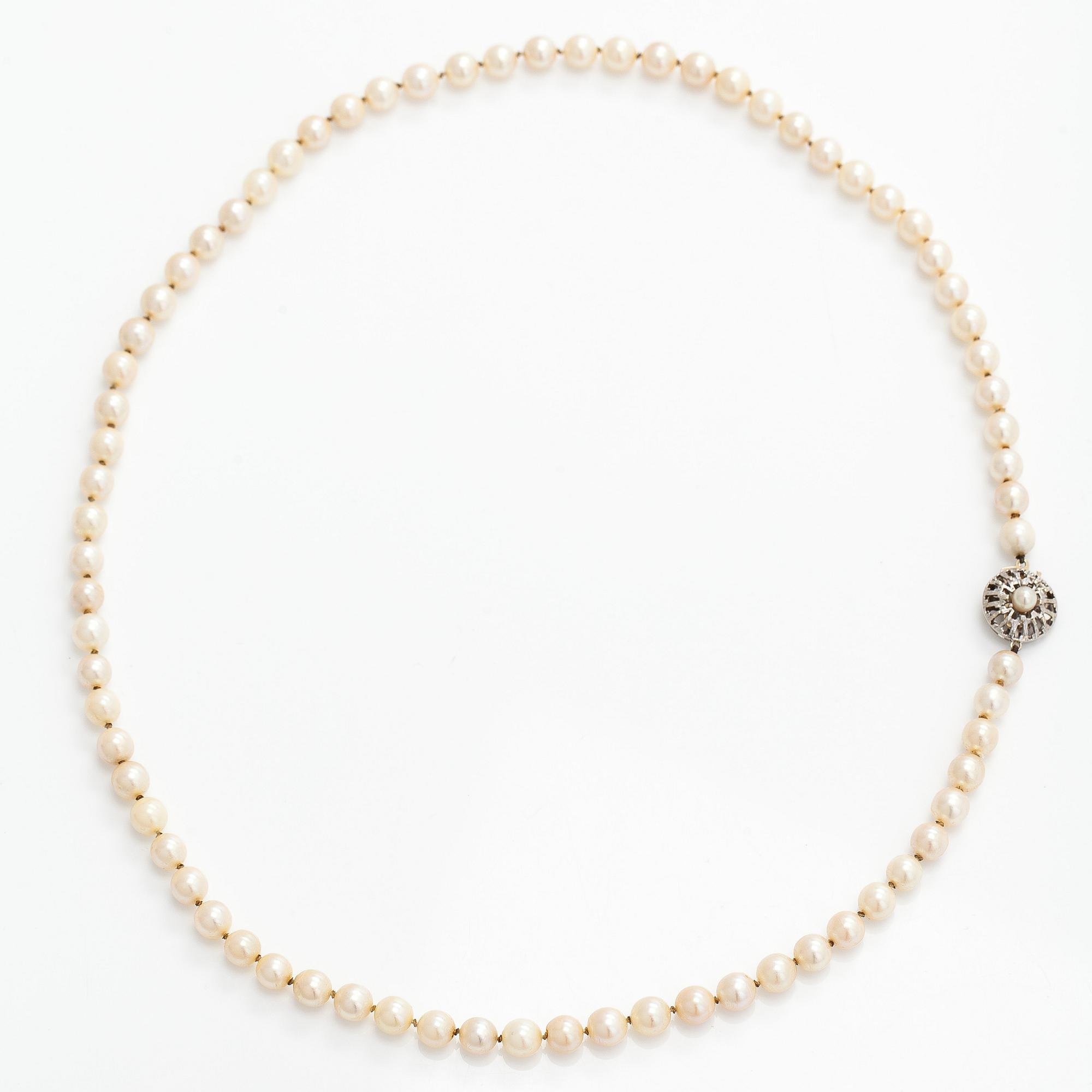 Pärlcollier, odlade pärlor, lås 18K vitguld.