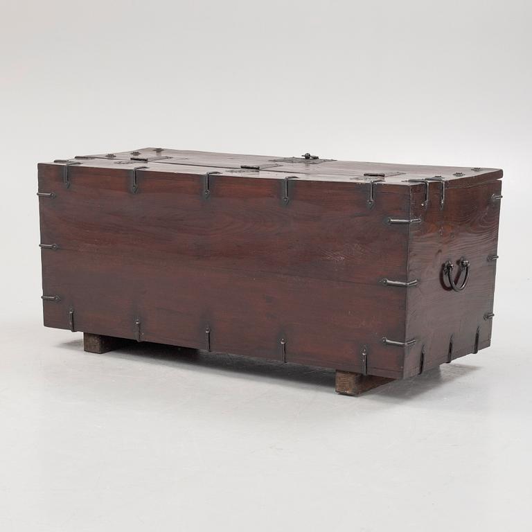 Trunk/Chest, Korea, first half of the 20th century.