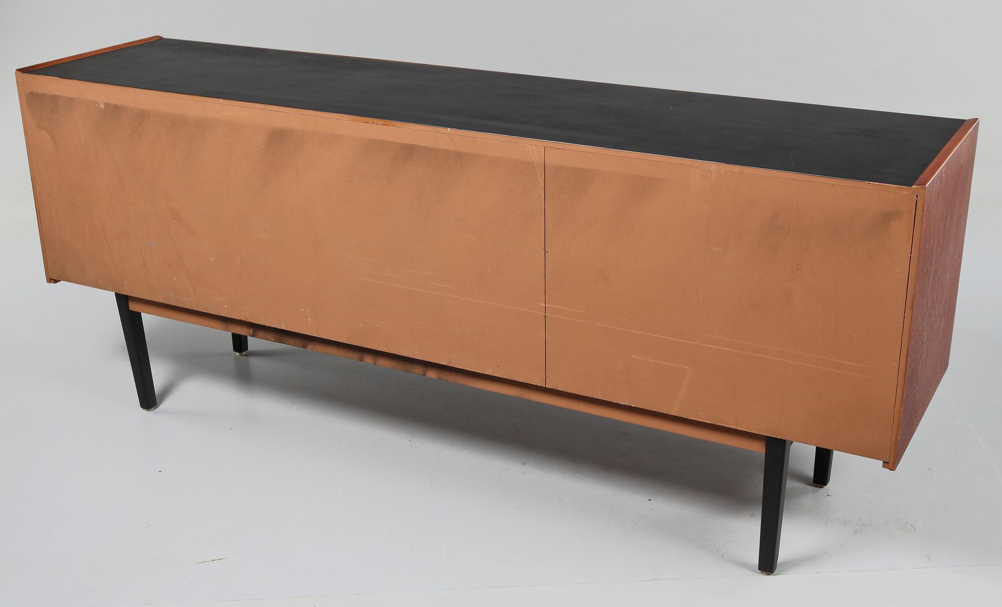 SIDEBOARD, 1900-talets andra hälft.