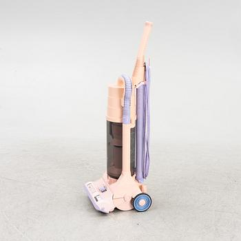 James Dyson, a vacuum cleaner, Apex, Japan, designed in 1986.