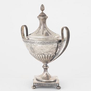 Carl Fredrik Carlman, sugar bowl with lid, silver, late Gustavian style, Stockholm, 1904.