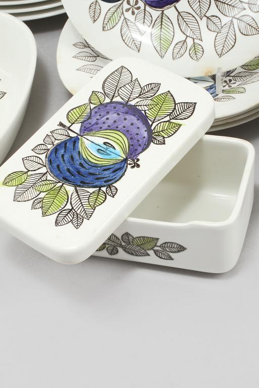SERVIS, 30 delar, porslin, "Eden", Marianne Westman, Rörstrand, omkring 1900-talets mitt.