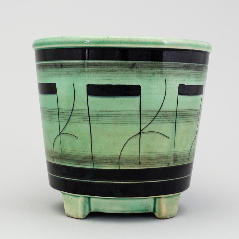 A flower pot by Ilse Claesson for Rörstrand of the V series, 1930´s.