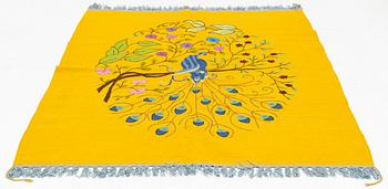 An embroidered Kelim rug, c. 200 x 153 cm.