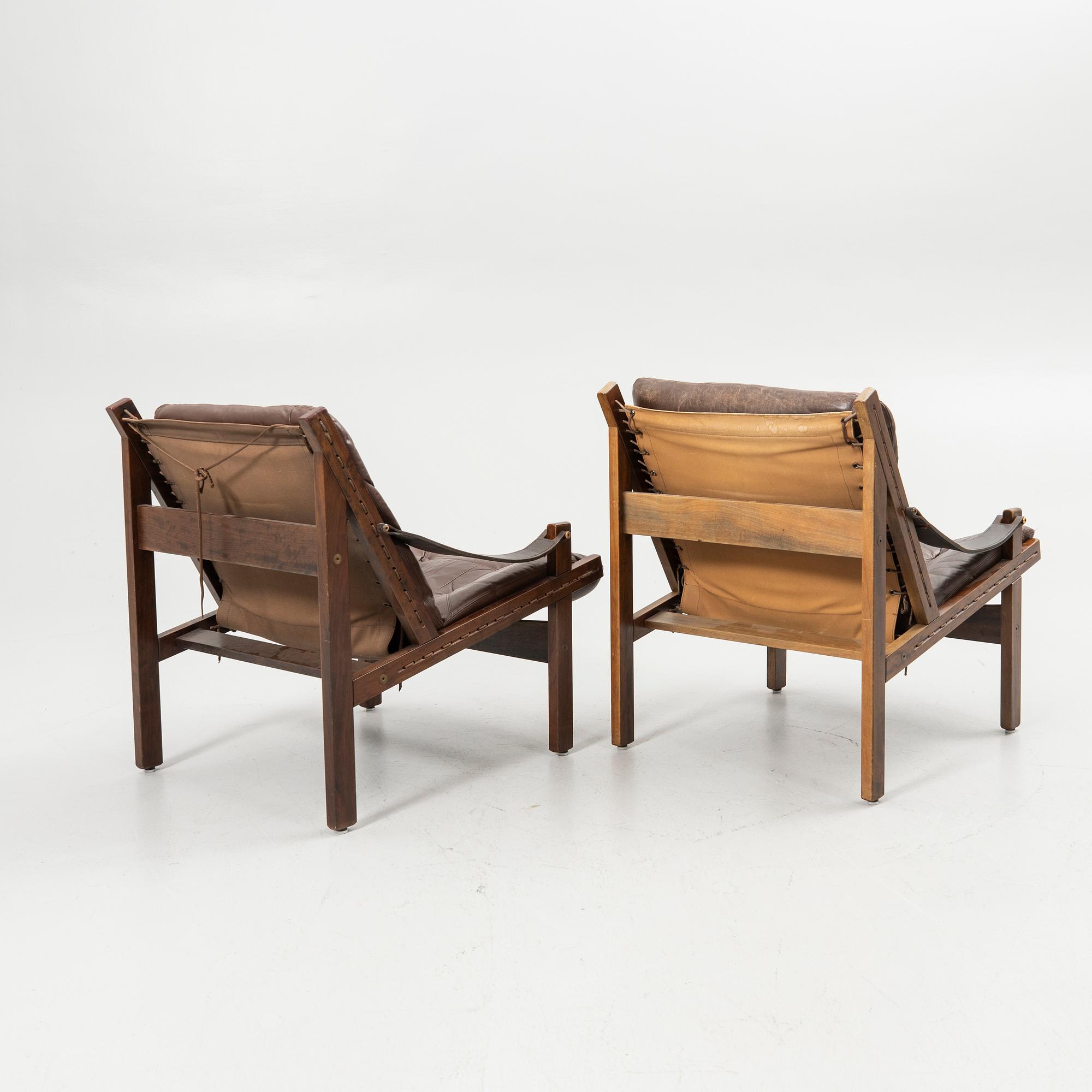 Torbjørn Afdal, Armchairs, a pair, "Hunter", Stranda Industri A/S for Bruksbo, Norway, 1960s/70s.