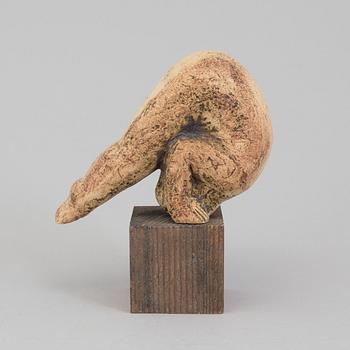 LISA LARSON, an unique stoneware sculpture, signed and dated -04.