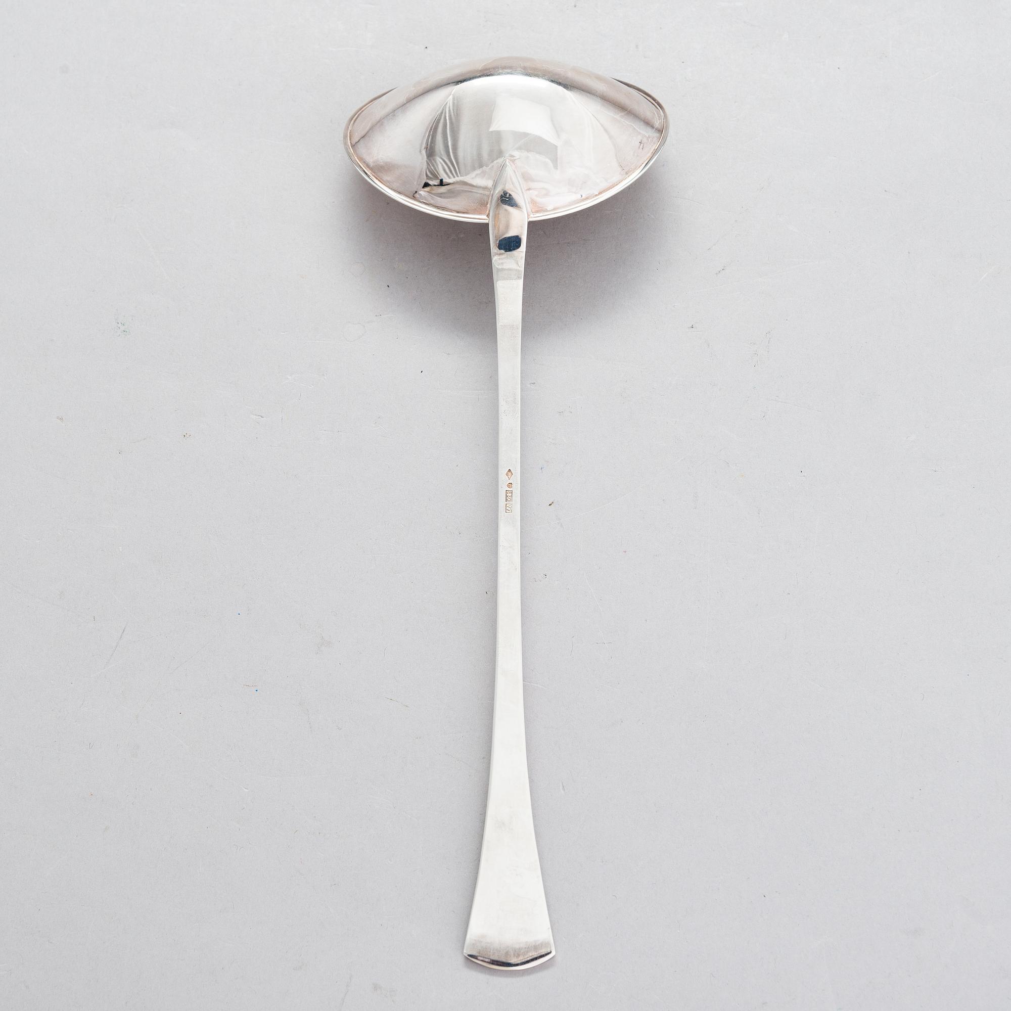 Tillander, silver ladle, 'Käpy' (Cone), Helsinki 1974. Designed by Vilho Ellenberg in the 1920s.