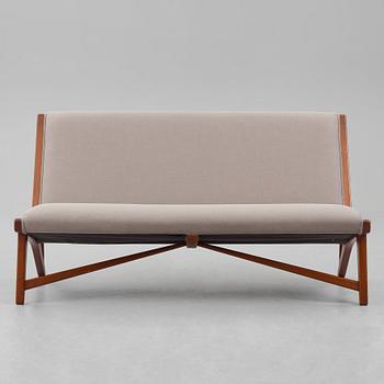 Hans J. Wegner, a "Jh-555", sofa, by Johannes Hansen, Denmark 1950-60's.