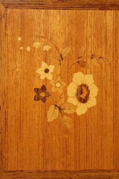 SKÅP PÅ BENSTÄLLNING, Louis XVI-stil, 1900-tal.