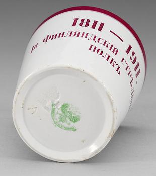 A Commemorative Russian porcelain beaker, Kuznetsov manufactory 1911.