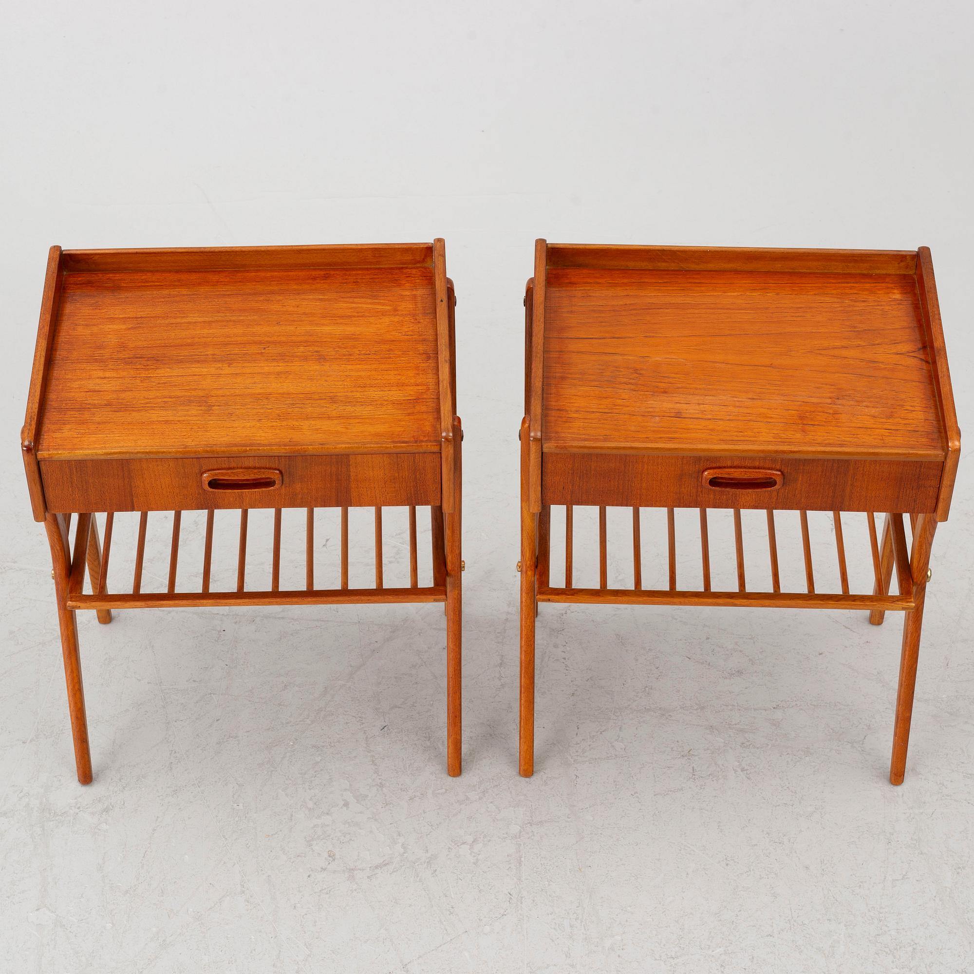 Bedside tables, a pair, 1950s/60s.