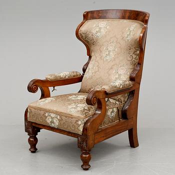 FÅTÖLJ, Baltikum, Biedermeier 1800-talets mitt.