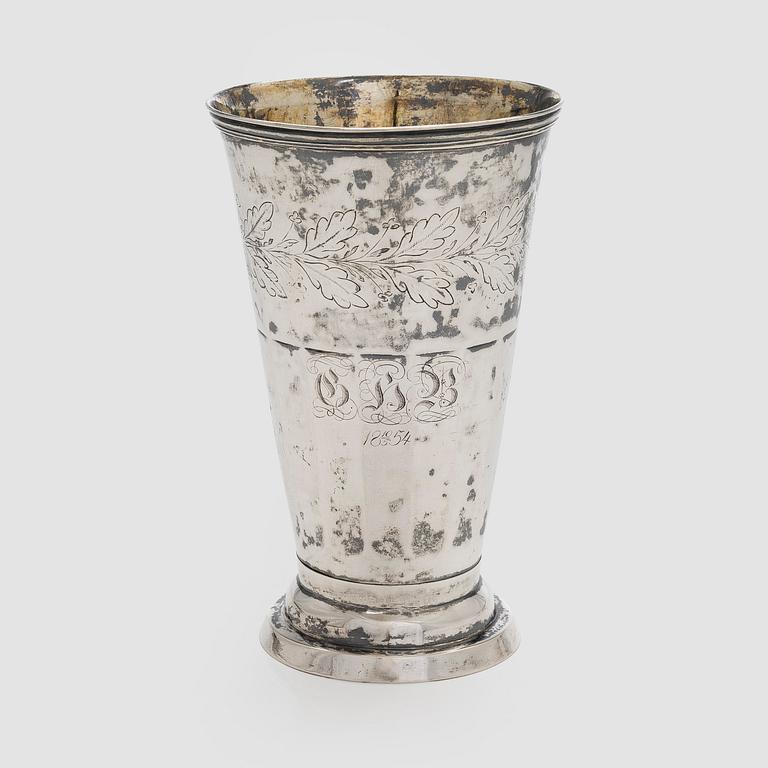 Fromholt Strandberg, bägare/ vas, silver, Uleåborg 1853.