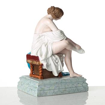 FIGURIN, porslin. Gardner, Ryssland, omkring år 1900.