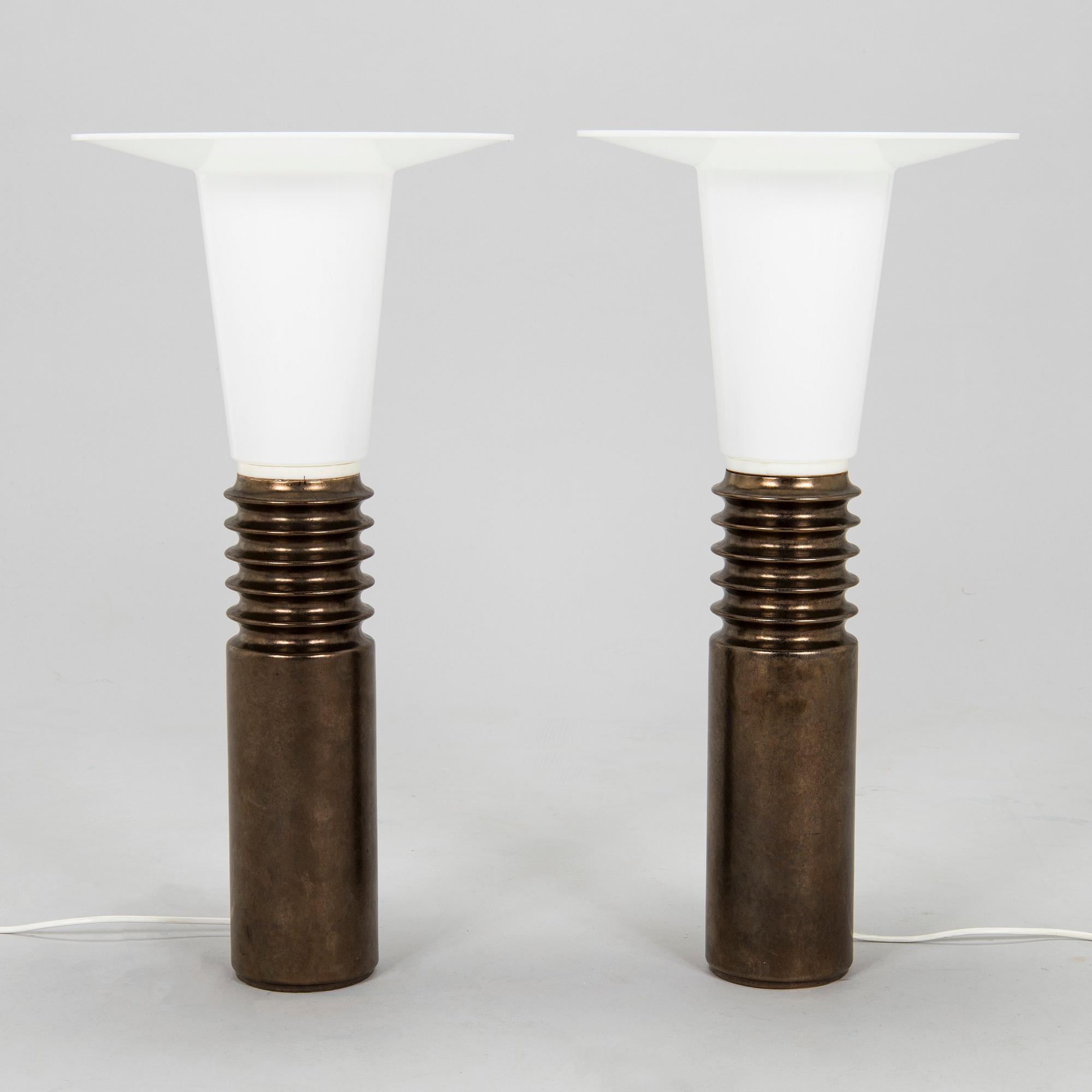 Pöytävalaisinpari, malli 0201-38. Luxus, Vittsjö Ruotsi.