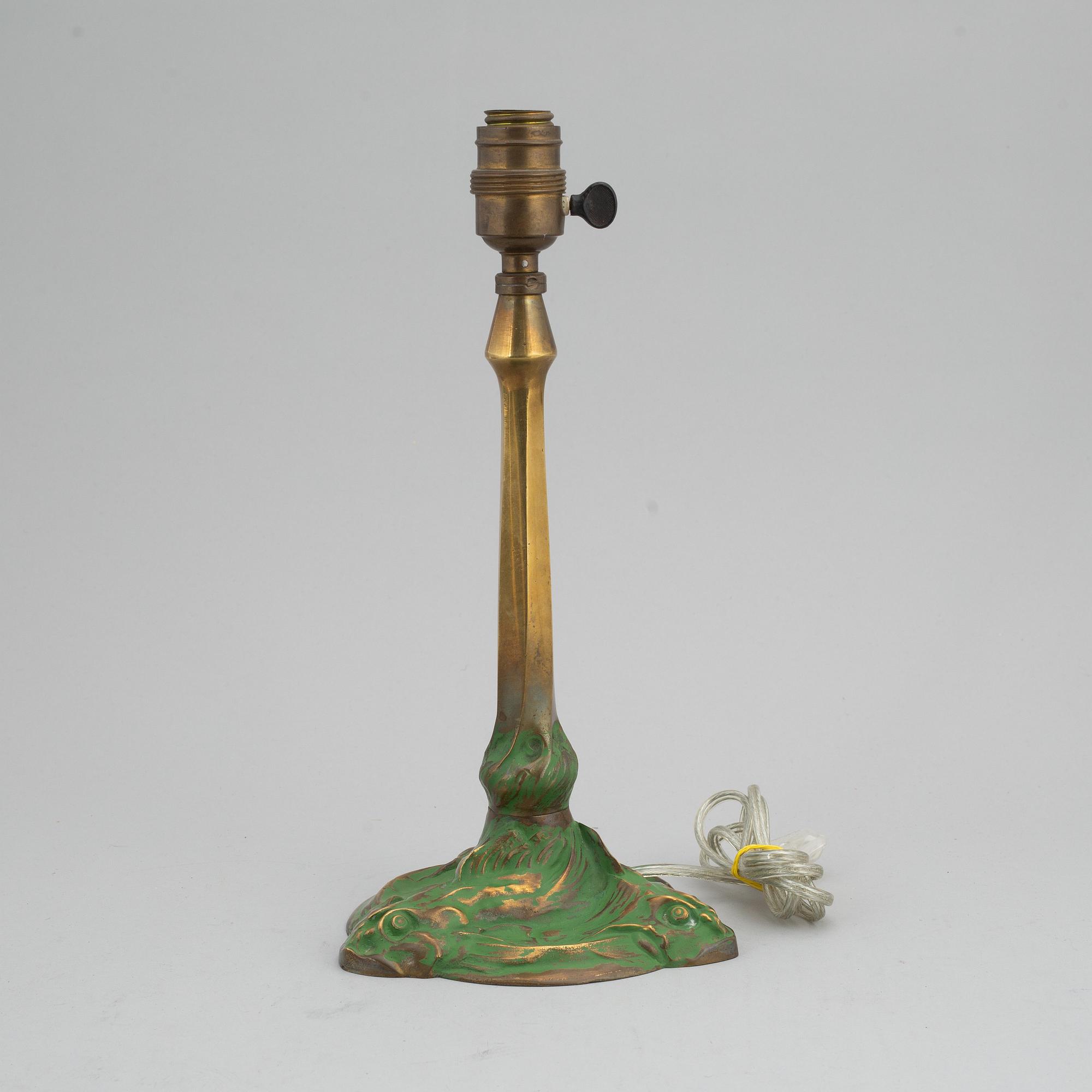 An Art Nouveau bronze table light, Böhlmarks, early 20th Century.