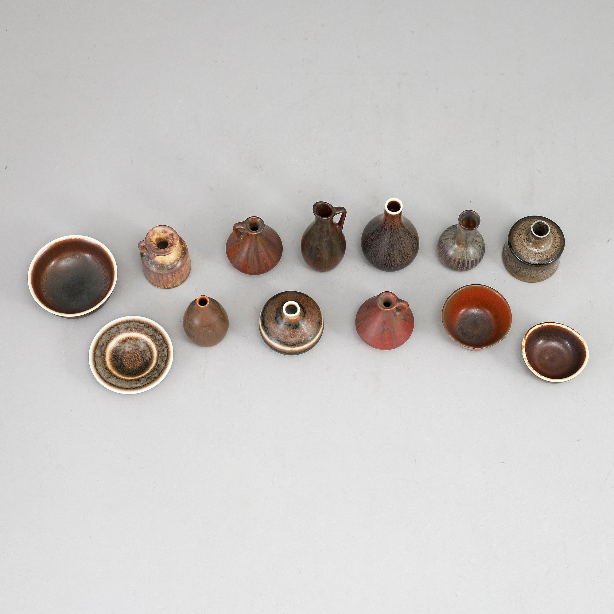 CARL-HARRY STÅLHANE, a set of thirteen miniature vases and bowls, Rörstrand.