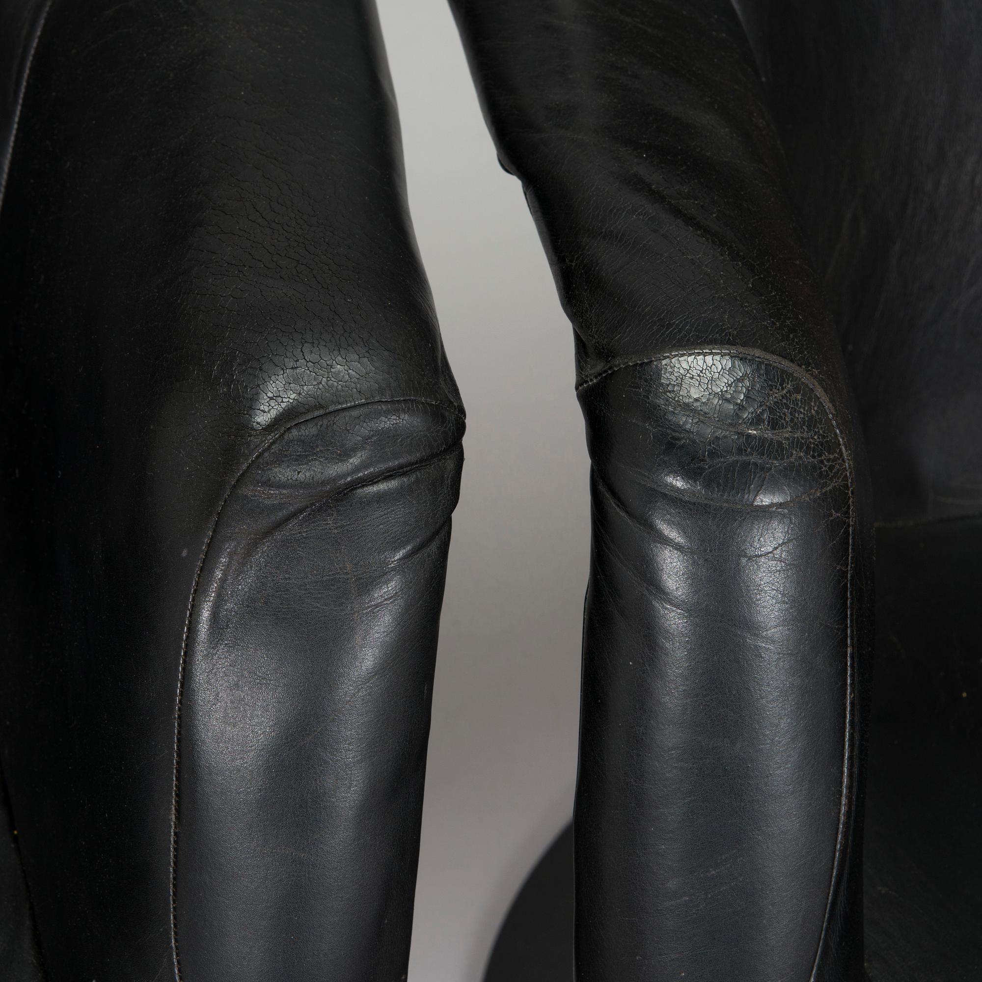 Yrjö Kukkapuro, fåtöljer, ett par, "Junior", Haimi 1960-talets slut.