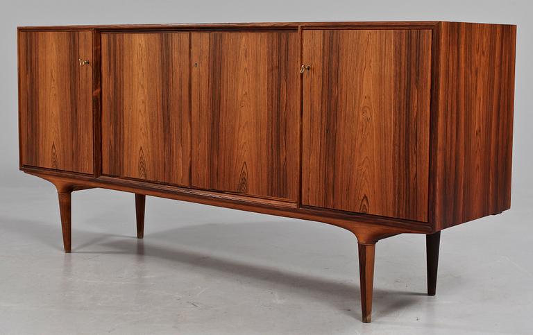 SIDEBOARD, "Cortina", Svante Skogh, Seffle Möbelfabrik, 1900-talets andra hälft.