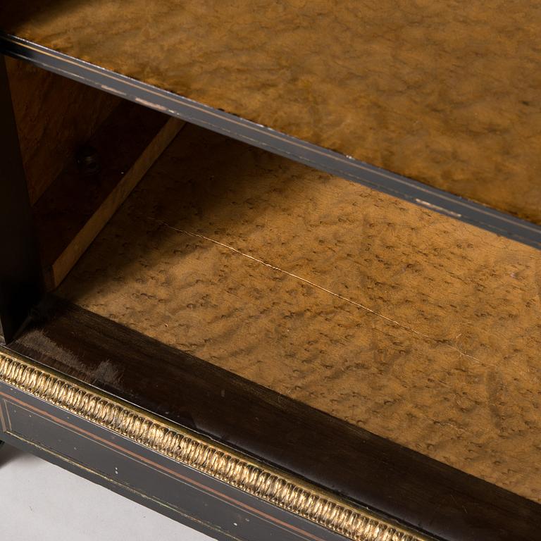 Kaappi / senkki, Boulle-tyyli, 1800-luvun loppua.