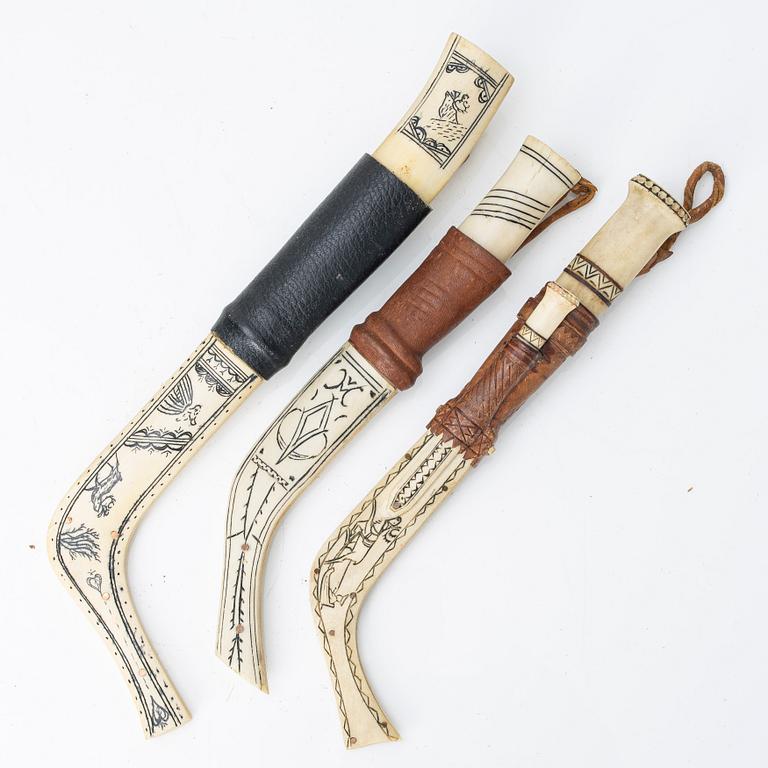 Nine half-horn knives, unidentified craftsman.