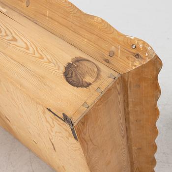 Swedish Modern, a pair of pine wall-mounted shelves, Swedish, 1930s/40s.