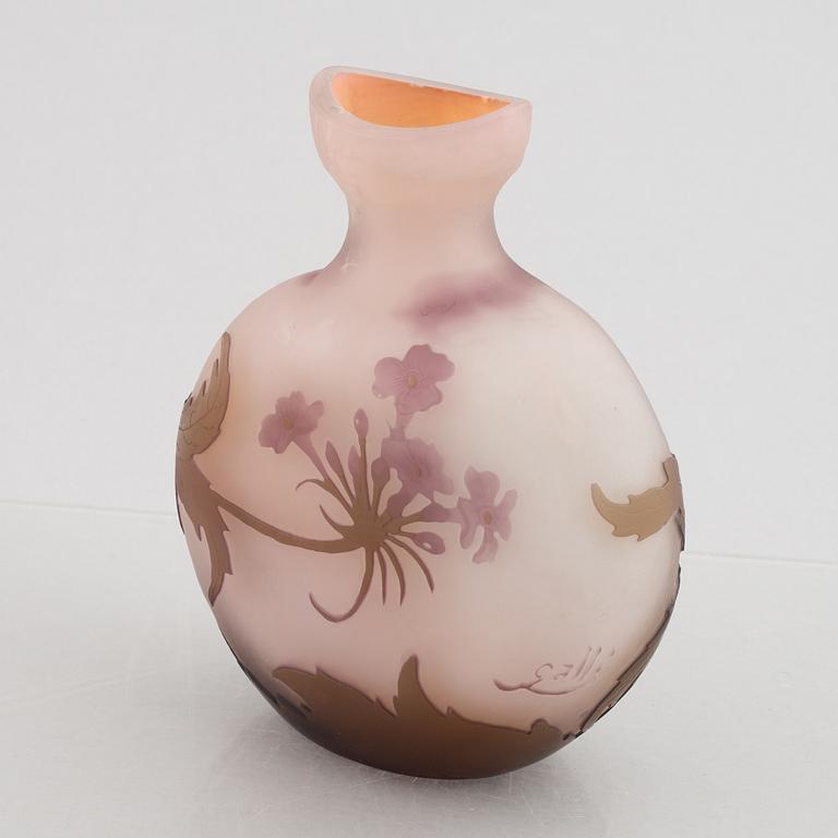 Emile Gallé, vas, överfångsglas, Nancy, Frankrike.