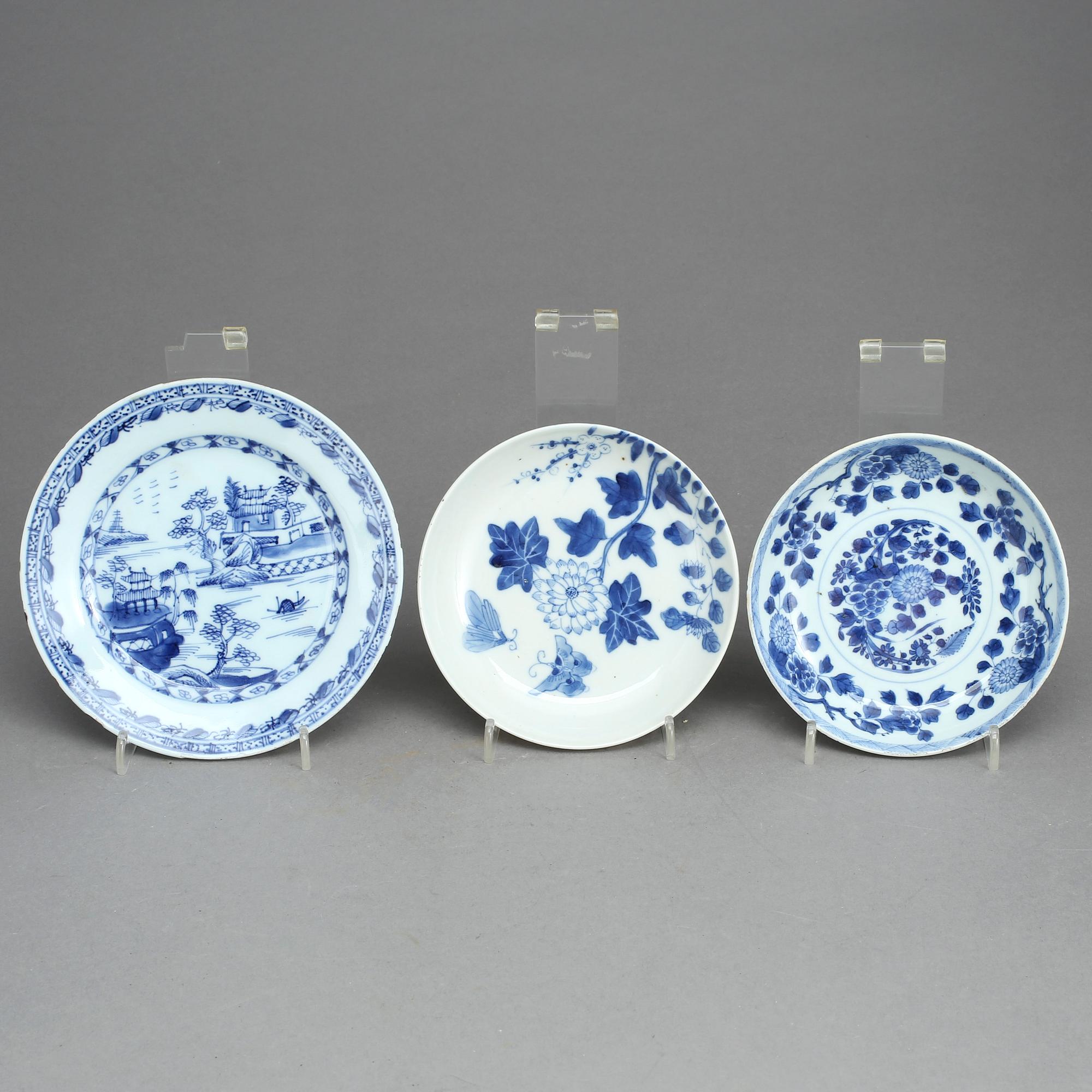 TALLRIKAR, 3 st, porslin, Kina, 1700-tal.