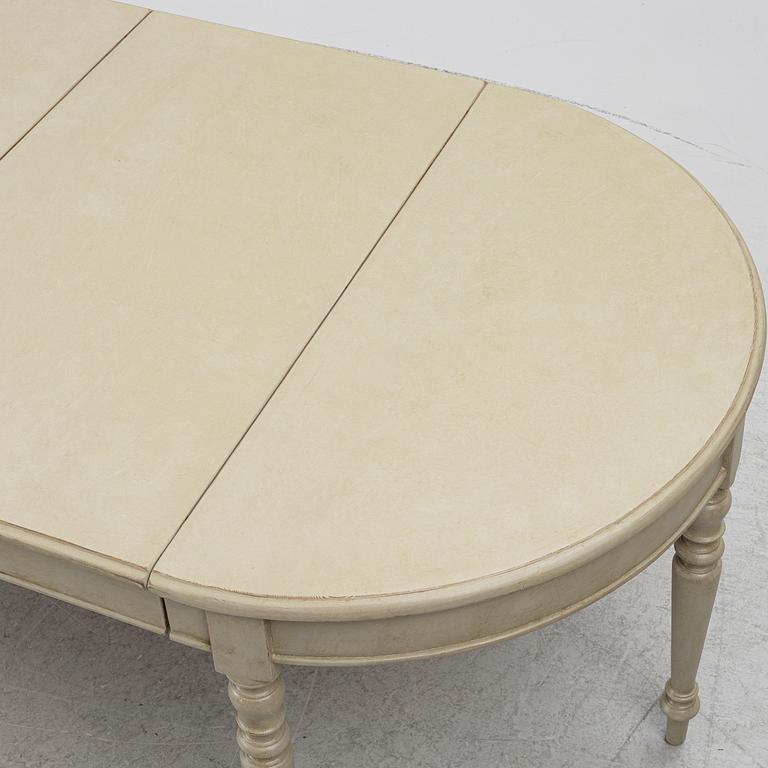 Dining table, 19th century.