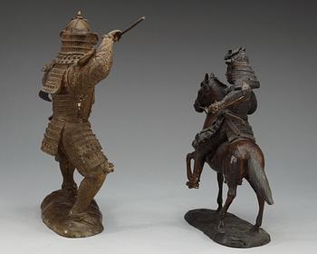Two bronze sculptures of Japanese warriors, Meiji (1868-1912).