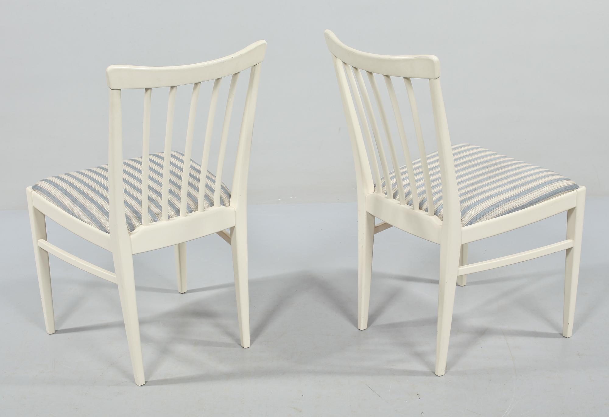 STOLAR, ett par, "Herrgården", Carl Malmsten, Bodafors, 1960-tal.