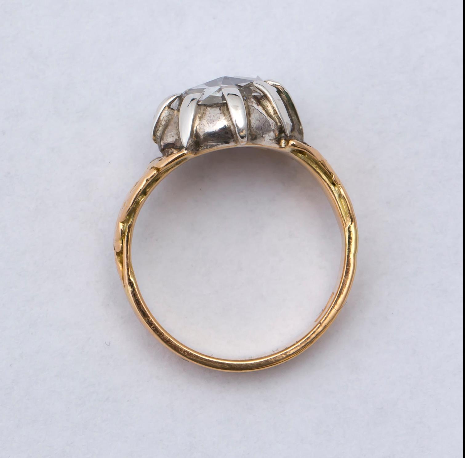 RING, 18 k guld samt vitguld med rosensten ca 0.50 ct. Vikt ca 3,4 g.