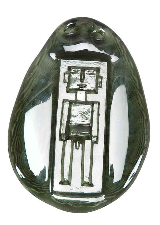 A GLASS PENDANT,