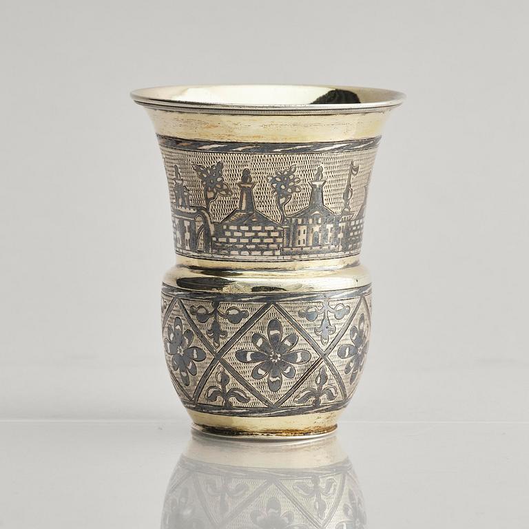 A Russian silver-gilt niello beaker, Moscow 1837. Unidentified maker. Assay master Nikolaj Bubrovin.