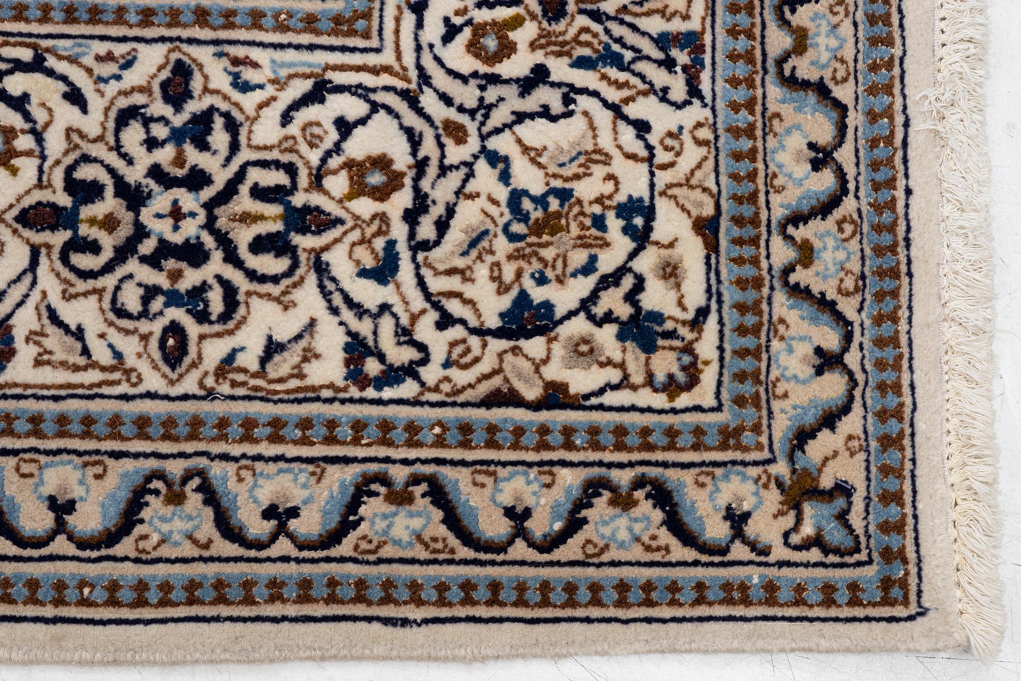 Carpet, Keshan, approx. 395 x 295 cm.