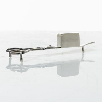 A Swedish Empire silver candle snuffer and tray, Stockholm 1818-1819.
