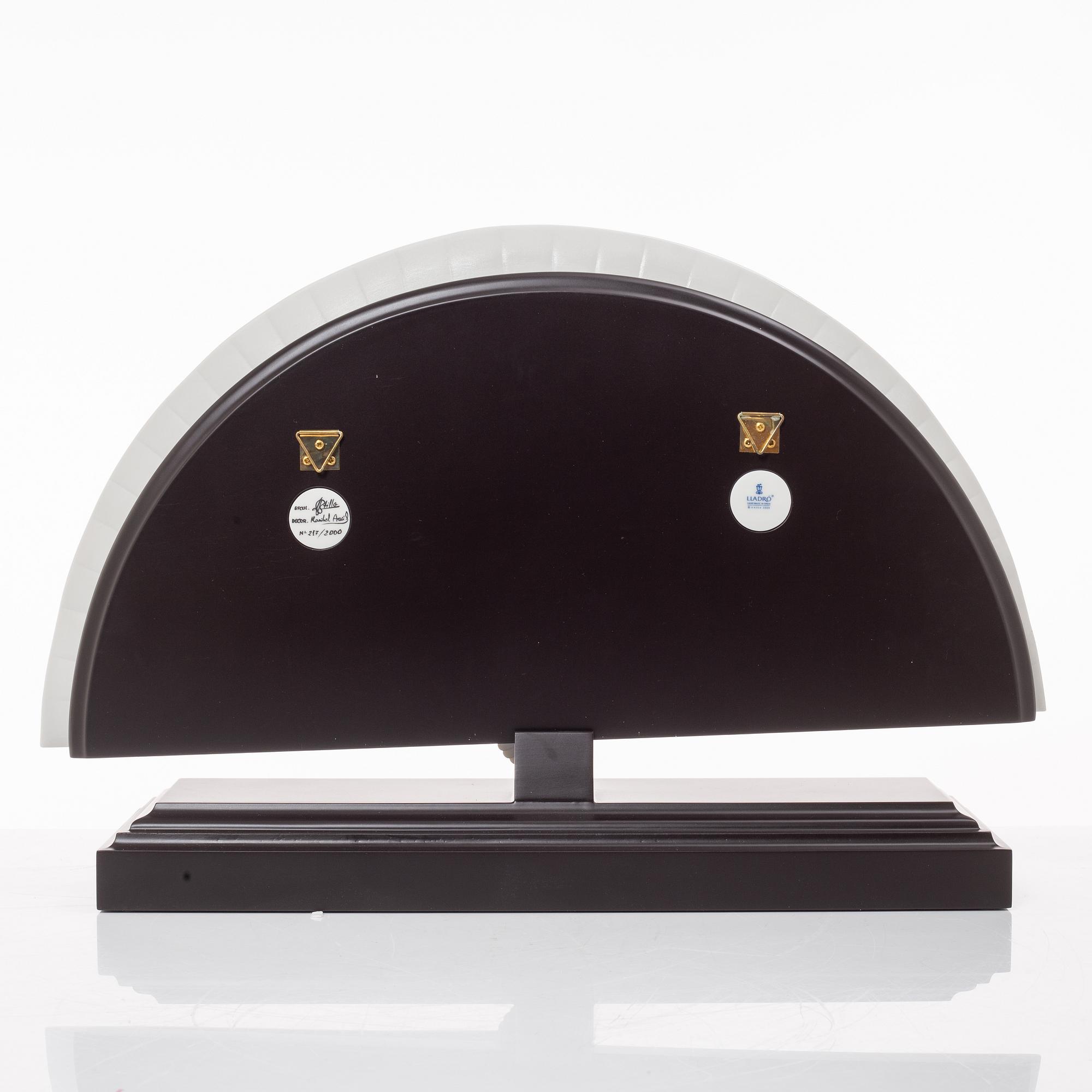 Lladró, figurine, "Imperial dragon fan", Spain.