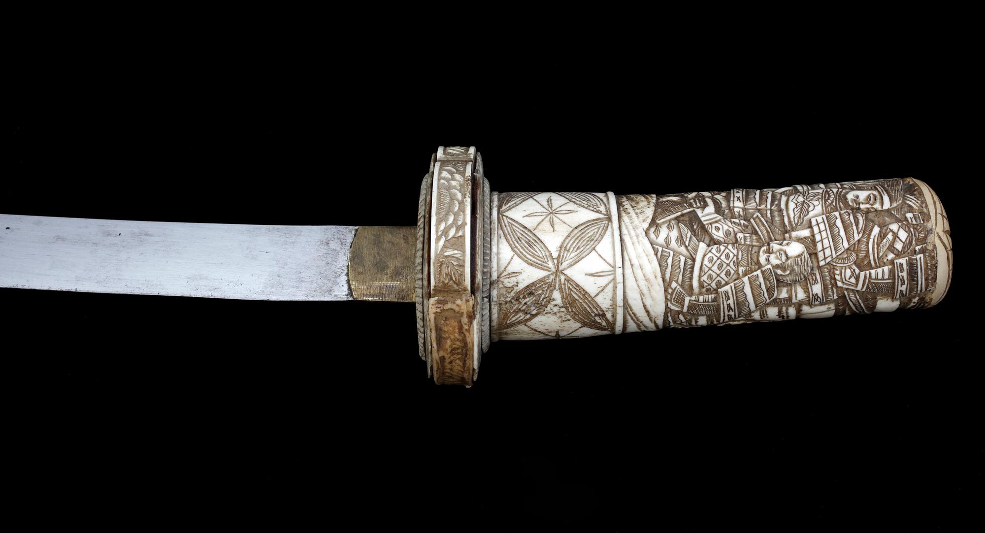 SVÄRD, ben och metall, Japan, 1900-tal.