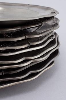 Ten pewter plates from Engl. Block Zinn, 20th century.